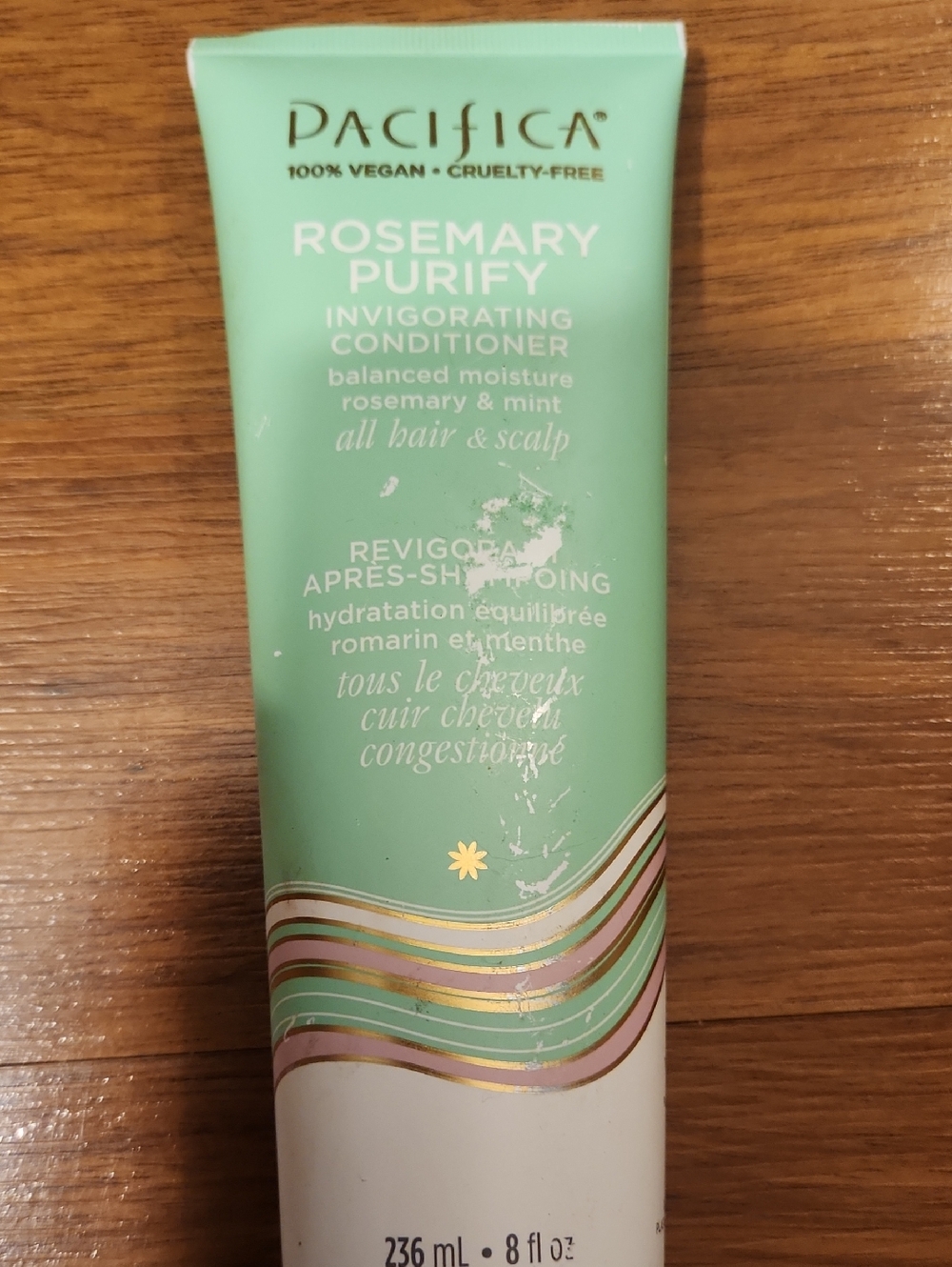 Pacifica Rosemary Purify Invigorating Conditioner in Mint Green